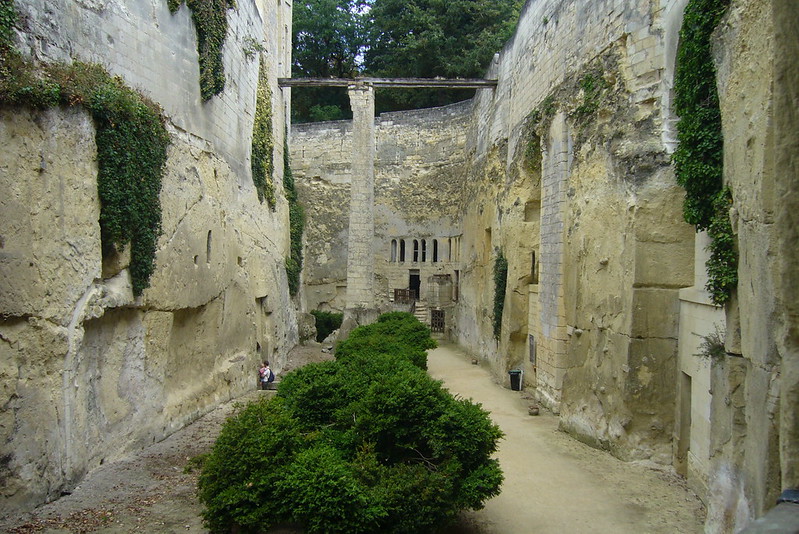 The Underground Fortress of Château de Brézé - DAILY NEWS