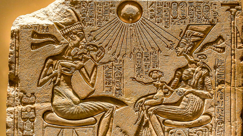 Ancient Egyptians Are Supposed To Have Contact With Aliens