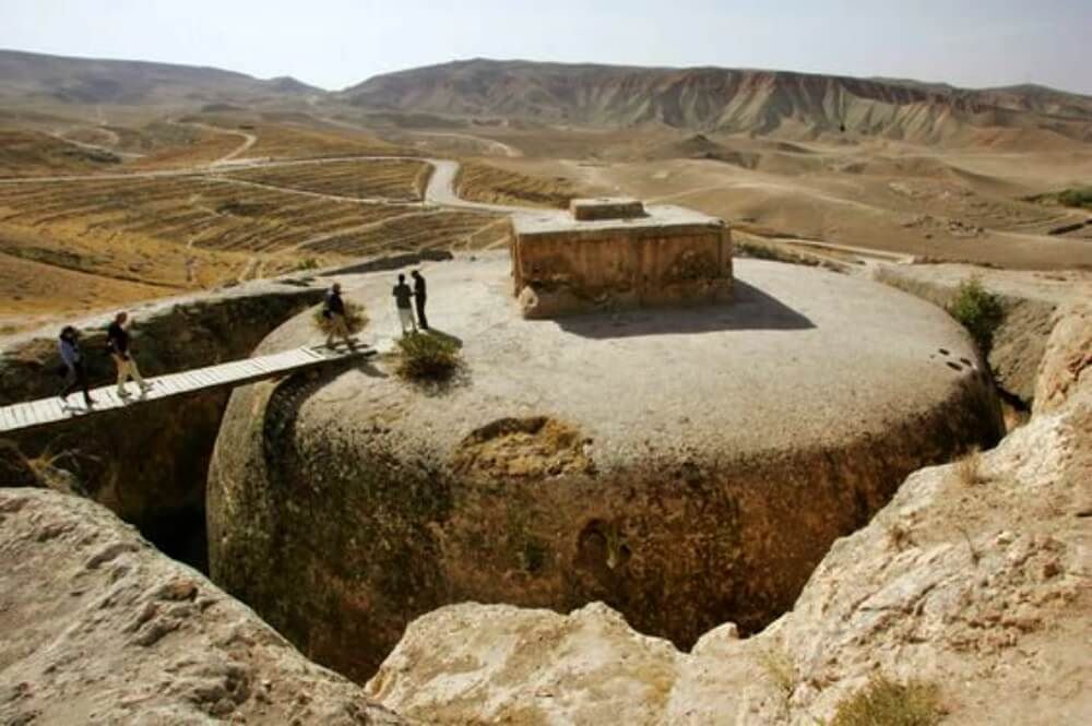Unveiling the Enigma: The Stupa of Takht-e Rostam Reveals Its Ancient Secrets - DAILY NEWS