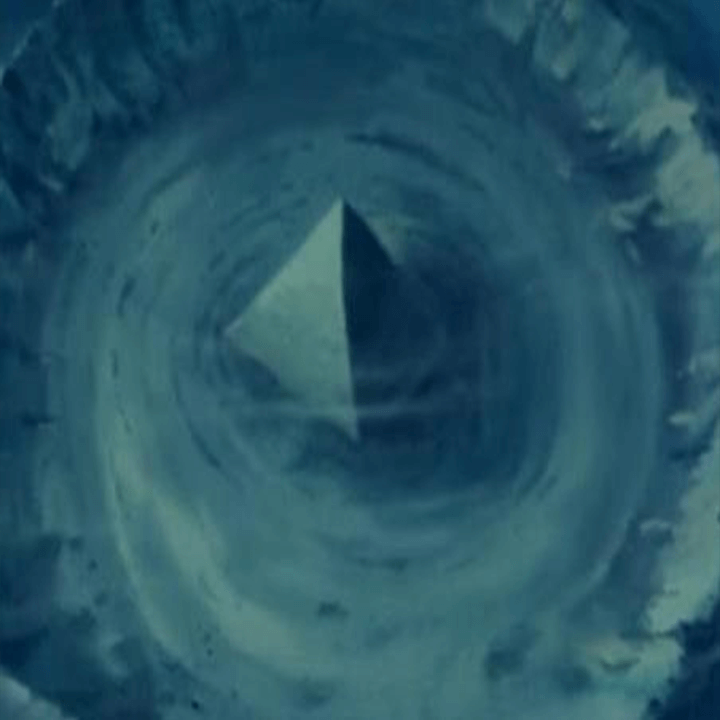 Two Giant Underwater Crystal Pyramids Discovered In The Centre of The Bermuda Triangle (Video Inside) - DAILY NEWS