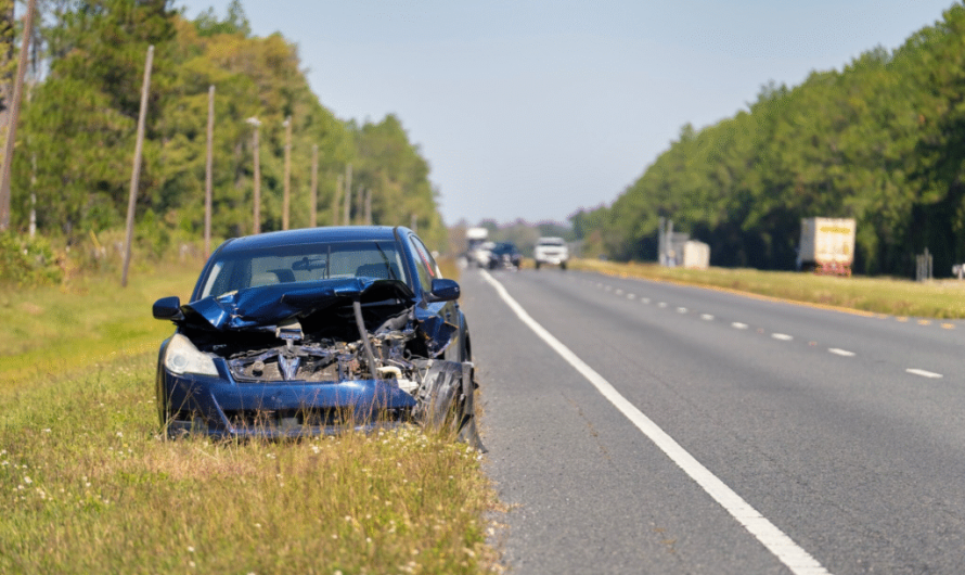 Woman died in head-on collision seconds after uploading Facebook status