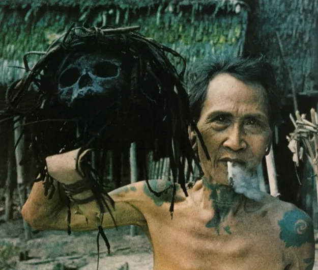 Iban Headhunting in 1977: A Glimpse into a Fading Tradition