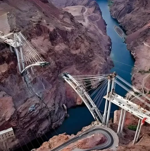 The Hoover Dam Bypass Bridge: An Engineering Marvel in the Making