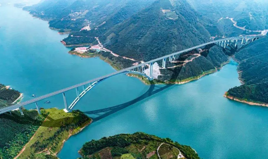 Tian’e Longtan Bridge: A Marvel of Modern Engineering in China