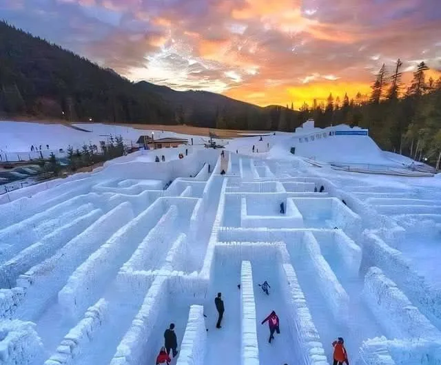 Exploring the World’s Largest Ice Maze in Zakopane, Poland