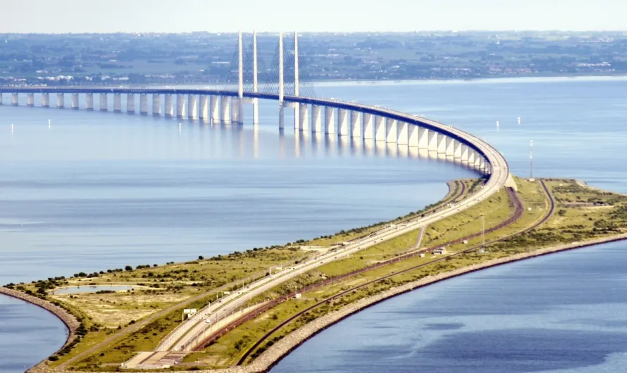 The Øresund Bridge-Tunnel