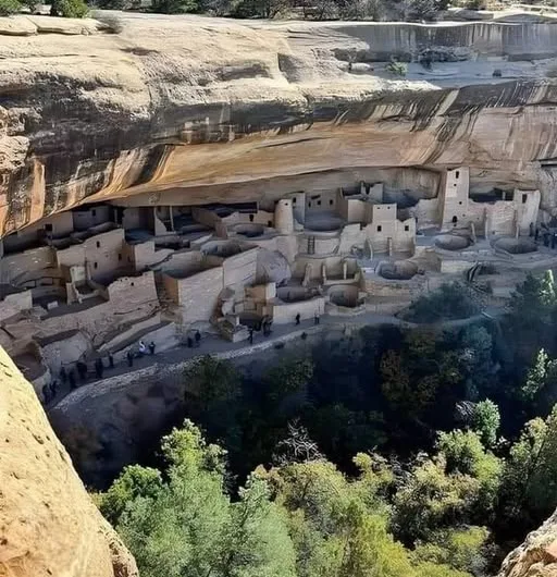 cliff dwelling