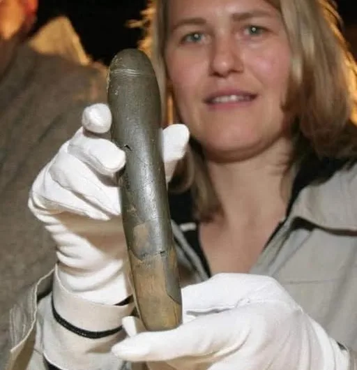 This 28,000-Year-Old Ancient Phallus Unearthed in a Cave in Germany Had More Uses Than One