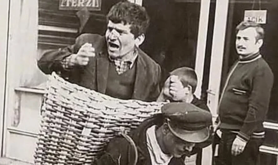 The Basket Men of 1960s Istanbul: A Unique Solution to Nightlife Excess
