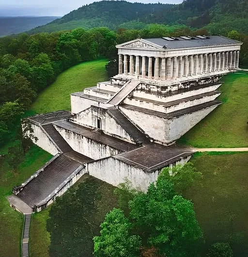 The Walhalla: Bavaria’s Neoclassical Tribute to Glory