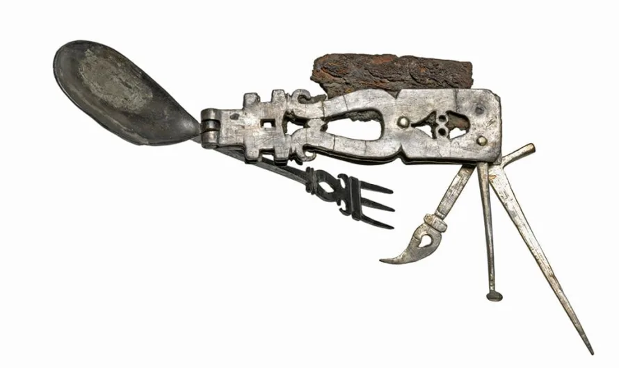 A Roman Luxury: The Multi-Function Utility Knife from 200-300 AD