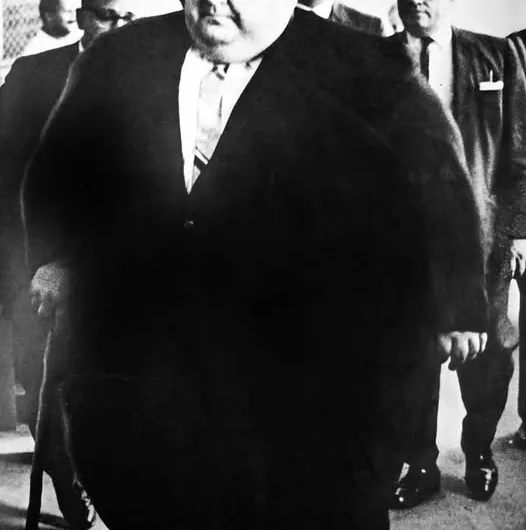 The 700-Pound Genius Con Man Who Scammed Millions: The Incredible True Story of “Cherry Hill Fats”