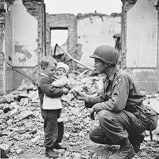 A Hug on a Battlefield: The True Story Behind the Iconic 1944 Normandy Photograph