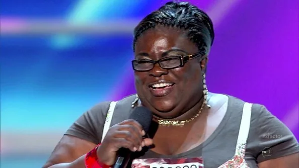 Everyone Laughed When She Stepped Up… Until Her First Note Left the Crowd Frozen